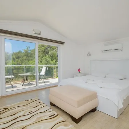 Vila Secluded With Private Pool For Families Kaş