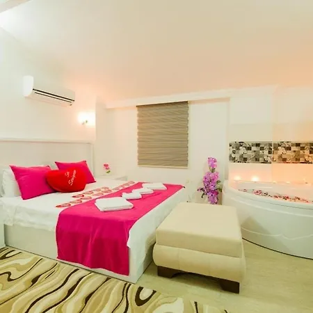 Vila Secluded With Private Pool For Families Kaş