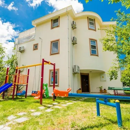 Vila Secluded With Private Pool For Families *