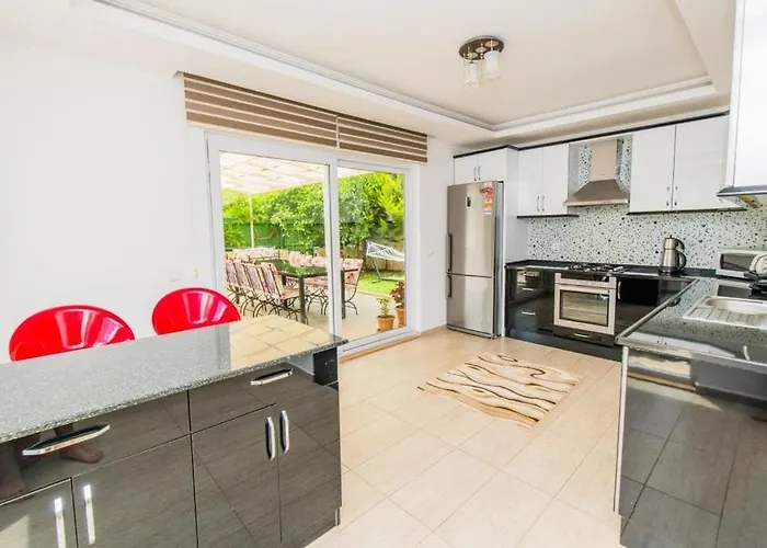 Secluded With Private Pool For Families Вилла Каш