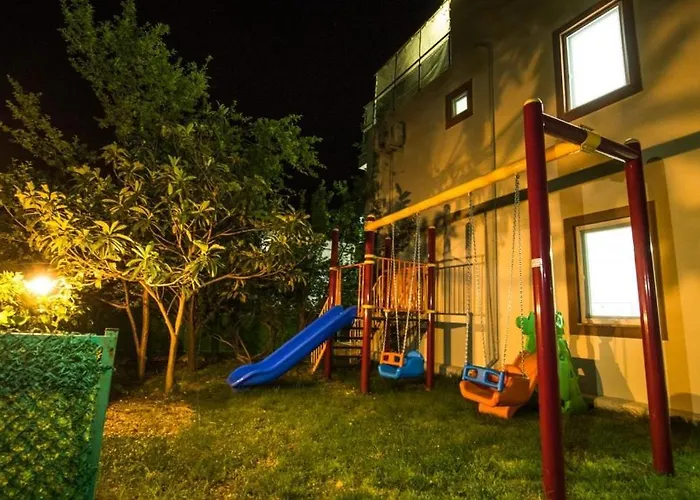 Вилла Secluded With Private Pool For Families *